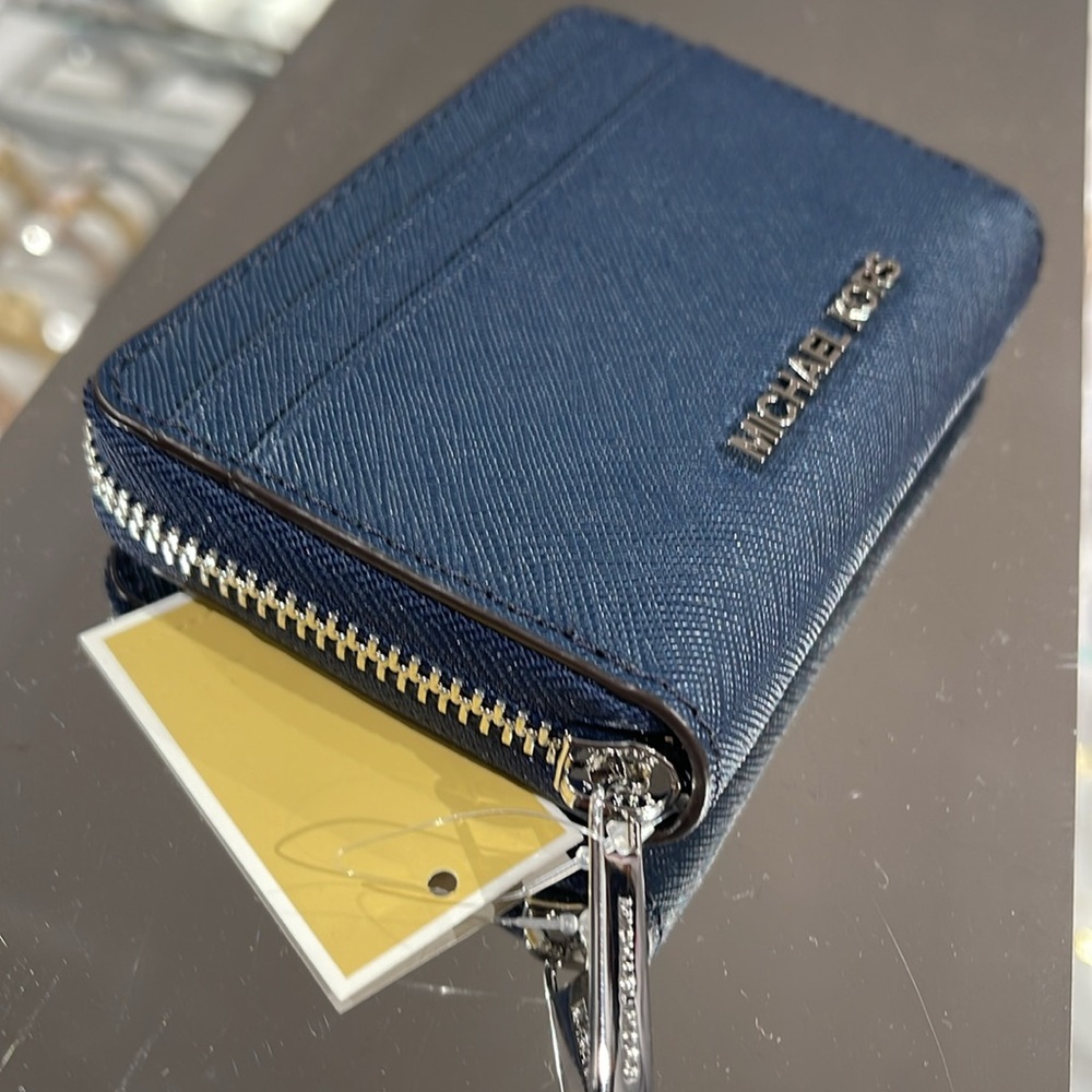 Michael Kors Navy Card Holder - Picture 7 of 16
